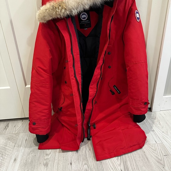 Canada Goose Jackets & Blazers - Canada Goode Parka!
